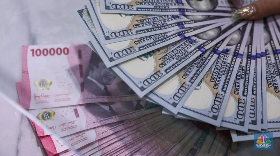 Uang dolar AS dan Rupiah. (²©²ÊÍøÕ¾/Faisal Rahman) Uang dolar AS dan Rupiah. (²©²ÊÍøÕ¾/Faisal Rahman)