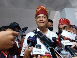 Ganjar Support Penuh Mahfud Mundur dari Kabinet: Jadi Contoh yang Lain
