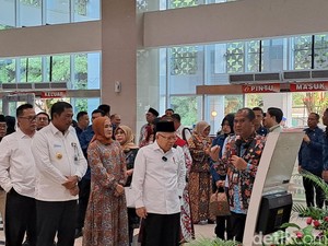 Maruf Amin Tinjau Pelayanan Kesehatan di RS Wongsonegoro Semarang
