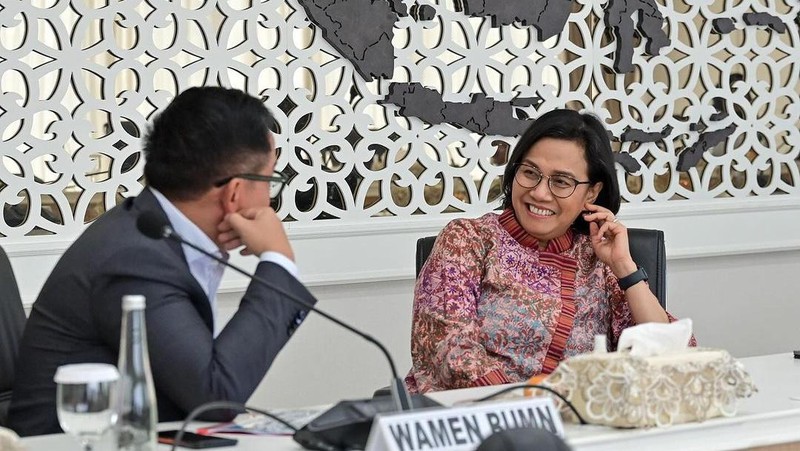 Pertemuan Menteri Keuangan Sri Mulyani Indrawati dengan Ketua DPR RI Puan Maharani untuk berkonsultasi mengenai pergantian anggota Dewas LPI dari unsur profesional. (Instagram @smindrawati)