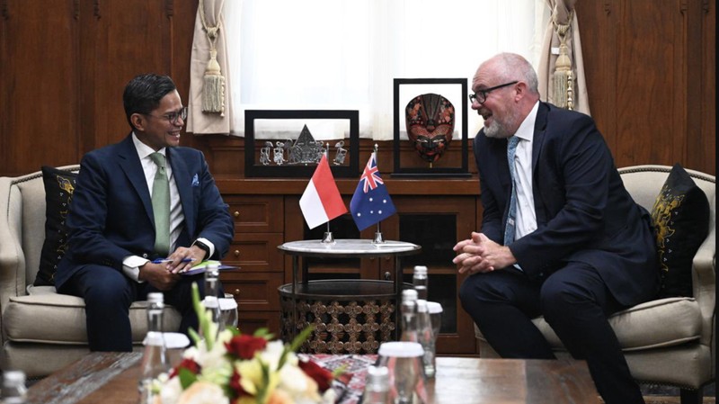 Wamenlu RI Pahala Mansury menerima kunjungan Wamendag Australia Tim Ayres di Jakarta (26/1/2024).