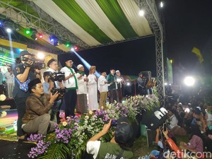Cak Imin Hadiri Sholawat Kebangsaan di Bandongan Magelang