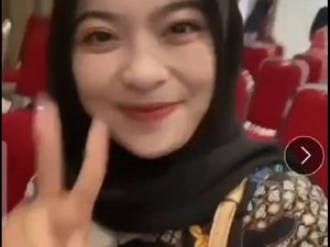 Viral Anggota KPPS Unggah Video Salam 2 Jari dan Sebut Prabowo