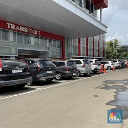 Cuma di Transmart Full Day Sale, Harga Meja Makan Jadi Rp 1,2 Juta