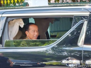 Potret Jokowi Gowes Bareng AHY-Bertemu Sultan HB X