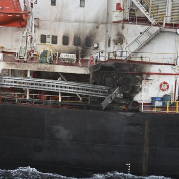 Potret Baru Kapal-Kapal Gosong-Terbakar, Dirudal Houthi di Laut Merah