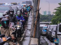 ESDM Blak-blakan Alasan Minta Kenaikan Pajak BBM 10% Ditunda