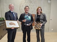 Awasi Kapal Maling Ikan, Menteri Trenggono Lirik Satelit Norwegia