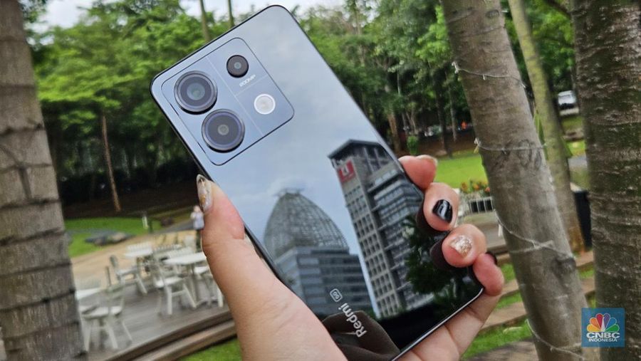 Redmi Note 13 Pro 5G. (CNBC Indonesia/Intan Rakhmayanti Dewi)
