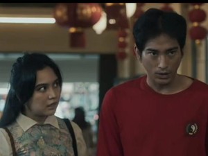 Debut Prisia Nasution Sutradarai Melukis Luka, Kisah Trauma 1998