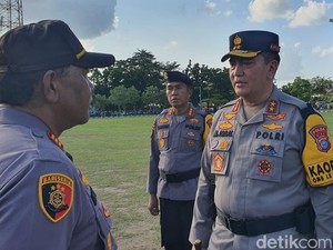 Kapolda Riau Pimpin Apel Pasukan, Ingatkan Personel PAM TPS Pahami Medan