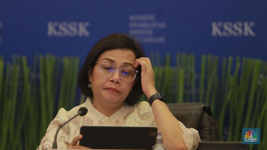 Menteri Keuangan, Sri Mulyani dalam acara Konferensi pers Hasil Rapat Berkala KSSK I Tahun 2024 di Kementerian Keuangan, Selasa (30/1/2024). (վ/Muhammad Sabki)