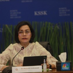 Sri Mulyani Happy! APBN Tekor Tipis, Rasio Utang Turun