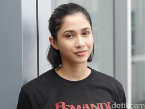 Aghniny Haque: Sebaik-baiknya Pengingat Itu Adalah Kematian