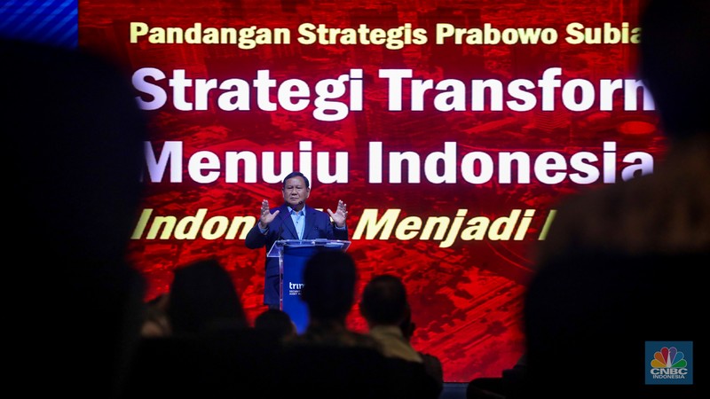 Calon Presiden nomor urut 02 dari Koalisi Indonesia Maju, Prabowo Subianto memberikan pemaparan dalam acara Political and Economic Outlook di Jakarta, Rabu (31/1/2024). Calon Presiden nomor urut 02 dari Koalisi Indonesia Maju, Prabowo Subianto memberikan pemaparan dalam acara Political and Economic Outlook di Jakarta, Rabu (31/1/2024). (CNBC Indonesia/Faisal Rahman)