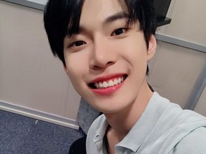 Jodoh Gak Ya? Tes Kecocokan Kamu dengan Doyoung NCT di sini!