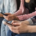 Ternyata Warga RI Keluar Segini Buat Langganan Internet HP