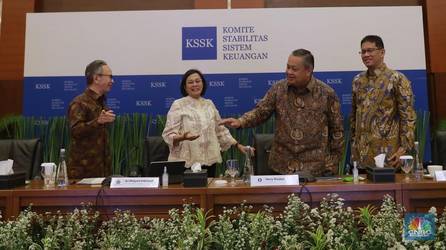 Konferensi pers Hasil Rapat Berkala KSSK I Tahun 2024 di Kementerian Keuangan, Selasa (30/1/2024). (²©²ÊÍøÕ¾/Muhammad Sabki)
