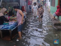 Diguyur Hujan Sejak Dini Hari, Potret Permukiman Warga Terendam Banjir