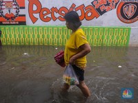 Awas Hujan Lebat Hantam RI 3 Hari ke Depan, BMKG Ingatkan Wilayah Ini