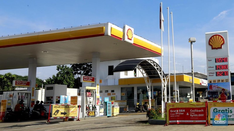 PT Pertamina (Persero) per 1 Februari 2024 ini tidak mengubah harga Bahan Bakar Minyak (BBM) khususnya BBM non subsidi di seluruh SPBU yang ada di Indonesia, Kamis (1/2/2024). (CNBC Indonesia/Muhammad Sabki)