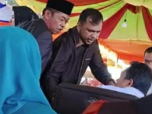 Heboh Bupati dan Wabup Rohil Nyaris Adu Jotos, Apa Pemicunya?