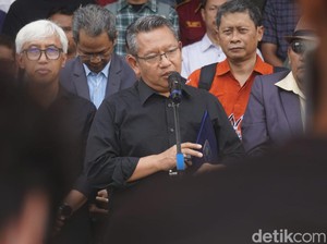 Alumni Ditangkap, Rektor UII Pasang Badan