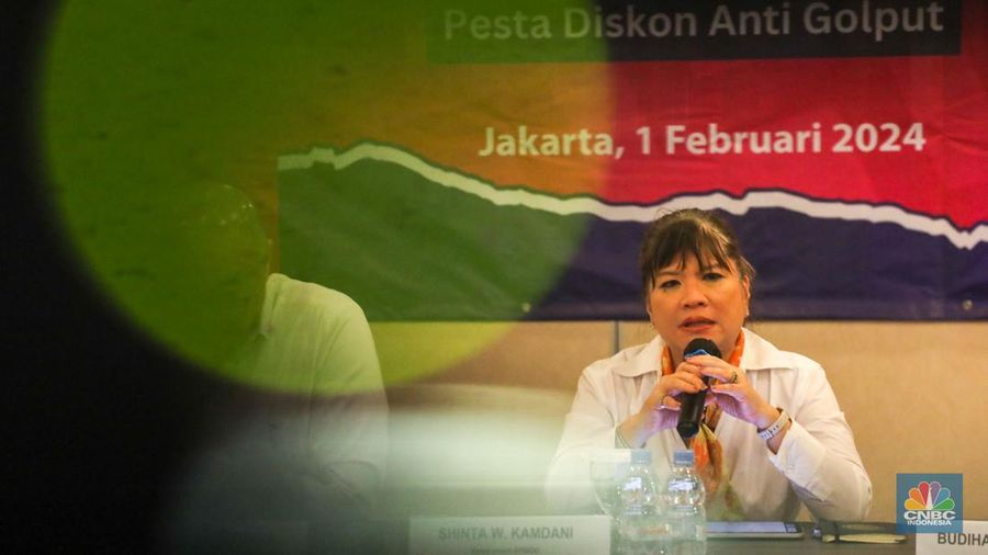 Ketua Umum APINDO, Shinta W. Kamdani saat konferensi pers KLINGKING FUN 2024, Pesta Diskon Anti Golput di Jakarta, Kamis (1/2/2024). (CNBC Indonesia/Faisal Rahman)