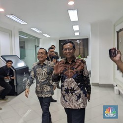 Mahfud MD 10 Menit Bertemu Jokowi, Begini Suasananya!