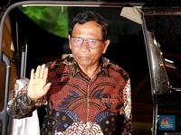 Mahfud Pecahkan Rekor Menkopolhukam Terlama di Era Jokowi