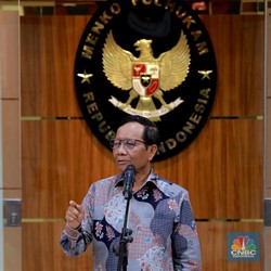 Video: Mahfud MD Hindari Pembicaraan Ini ke Jokowi