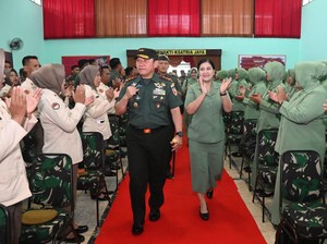 Pangdam Brawijaya Minta Prajurit Bijak Bermedsos Jelang Pemilu 2024