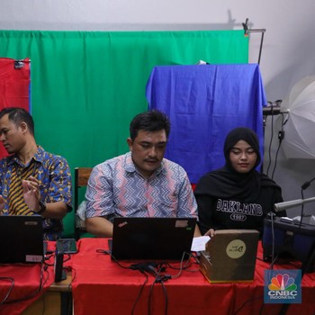 Intip Perekaman KTP-el Untuk Gaet Pemilih Pemula di Pemilu 2024
