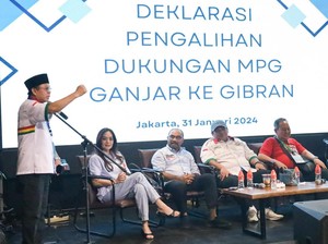 Relawan Masyarakat Pendukung Ganjar Deklarasi Pindah Dukungan ke Gibran