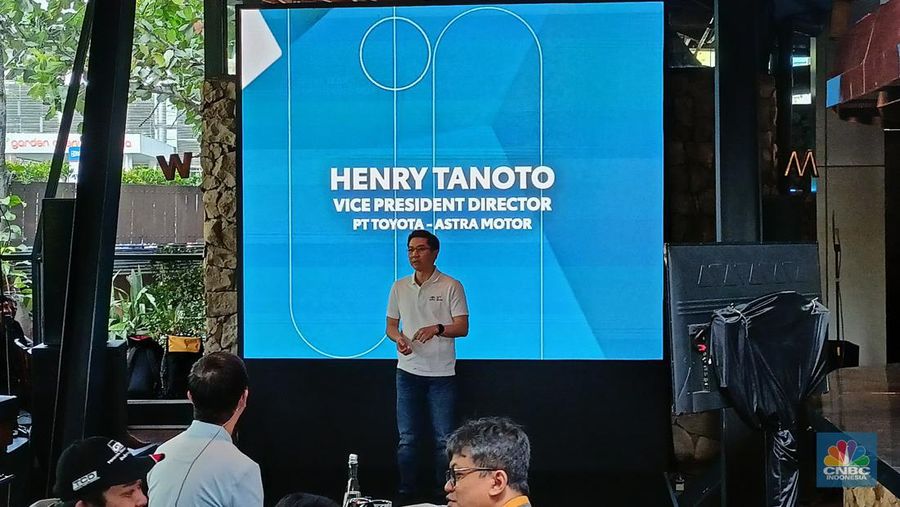 Hybrid Makin Laku, 1 dari 3 Mobil Terjual di Indonesia dari Toyota. (CNBC Indonesia/Ferry Sandi)