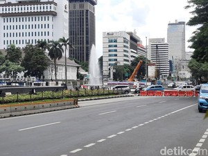 Jalan Medan Merdeka Barat Arah Harmoni Ditutup Imbas Aksi Geruduk MK