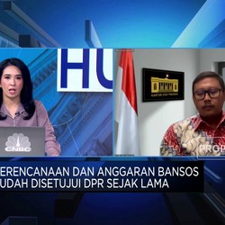 Video: Jokowi Jor-joran Guyur Bansos di Awal Tahun, Apa Urgensinya?