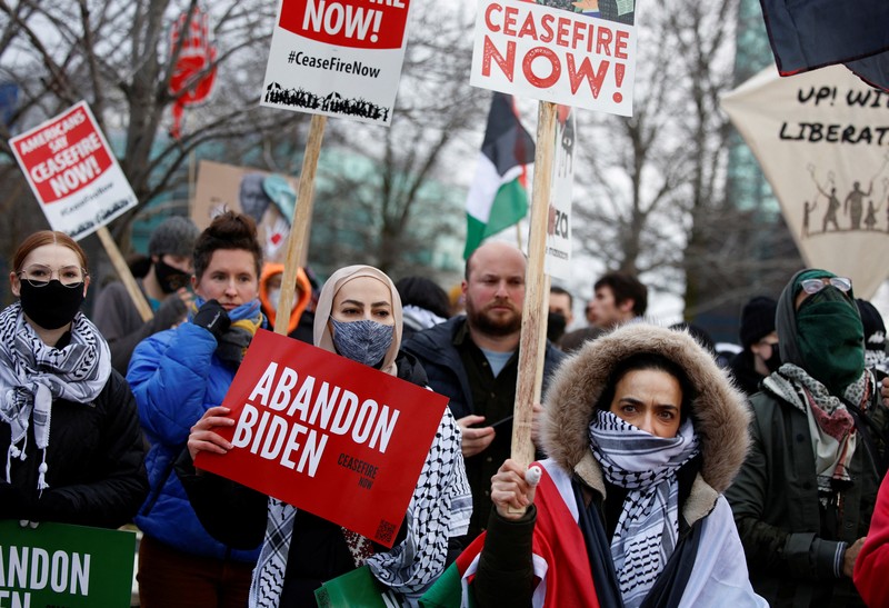 Protestors rally for a Cease Fire in Gaza outside a UAW union hall during a visit by U.S. President Joe Biden in Warren Michigan, U.S. February 1, 2024. Protestors rally for a Cease Fire in Gaza outside a UAW union hall during a visit by U.S. President Joe Biden in Warren Michigan, U.S. February 1, 2024. (REUTERS/Rebecca Cook)