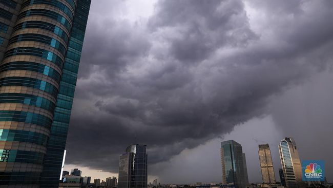 Siap Siaga! Awan-Awan Hujan Masih Bakal Kepung RI, Ini Penjelasan BMKG