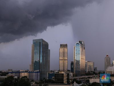 Awan Hujan di Langit Jabodetabek Makin Numpuk, Ini Penjelasan BMKG