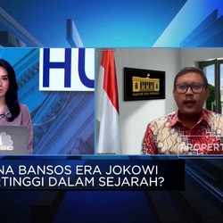 Video: Terungkap Alasan Mensos Risma Tak Terlibat Pembagian Bansos