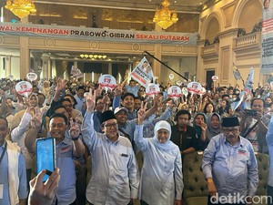 Apel Akbar Relawan, Khofifah: Alam Negeri Ini Berpihak ke Prabowo-Gibran