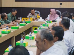 Polisi dan KPU-Bawaslu Atur Strategi TPS Rawan Banjir dan Terpencil di Jombang