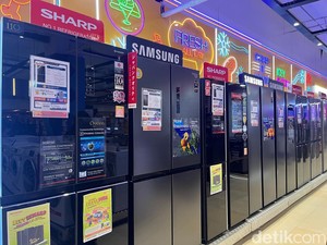 Video: Mesin Cuci-Kulkas 2 Pintu Diskon Gede di Transmart Full Day Sale
