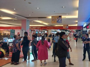 Malam Minggu Transmart Full Day Sale Diserbu!