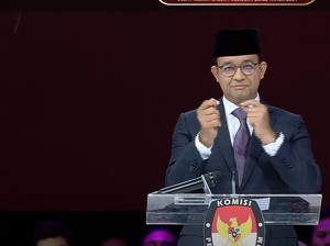 Anies: Bansos Jangan Dirapel, Bukan Dibagikan di Pinggir Jalan