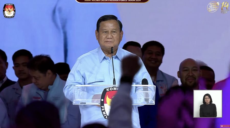 Capres nomor urut 2 Prabowo Subianto saat debat presiden Pemilu 2024 di JCC, Jakarta, Minggu, (4/1/2024).  (Tangkapan Layar Youtube KPU RI)