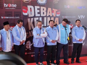 Berjaket Biru, Eks Menkes Terawan Hadir di Deretan Pendukung Prabowo