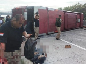 Petaka Bus Rombongan Hanura di Tol Ngawi Renggut 3 Nyawa