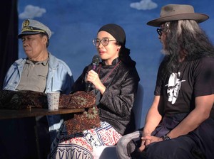 Okky Madasari hingga Mohamad Sobary Sentil Situasi Politik Terkini